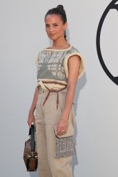 Alicia Vikander   Louis Vuitton Show at Paris Fashion Week 10 04 2022   - 73