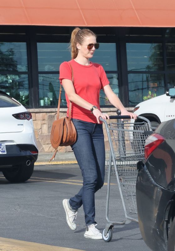 Anna Osceola in Jeans and a Red T-Shirt - Grocery Shopping in Los Feliz 10/28/2022