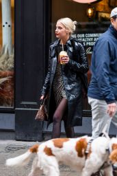 Ashley Benson - Out in New York 10/04/2022