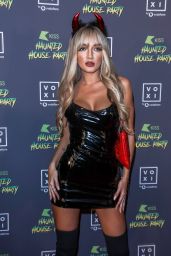 Beaux Raymond - VOXI Presents KISS Haunted House Party in London 10/28/2022