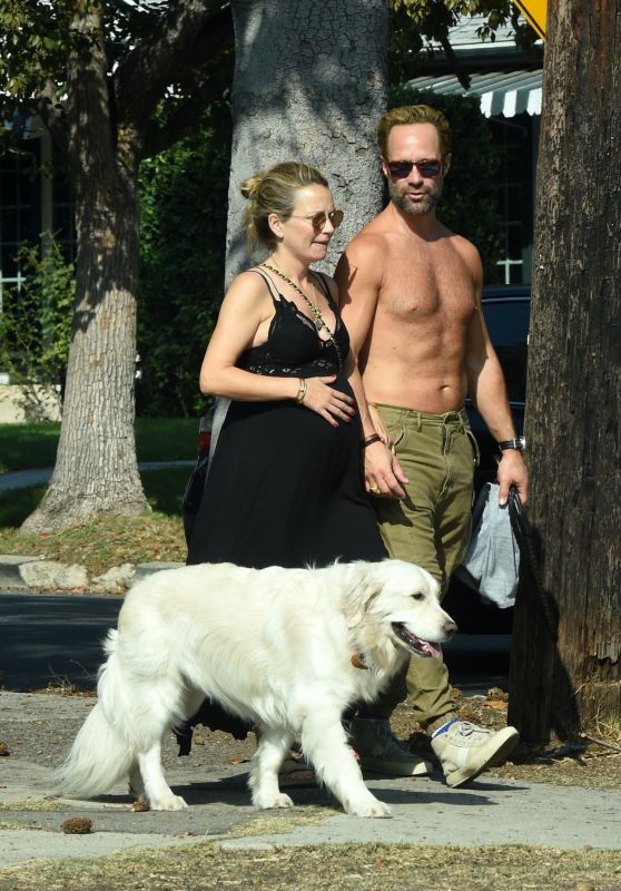 Becki Newton and Chris Diamantopoulos - Out in Los Angeles 10/10/2022