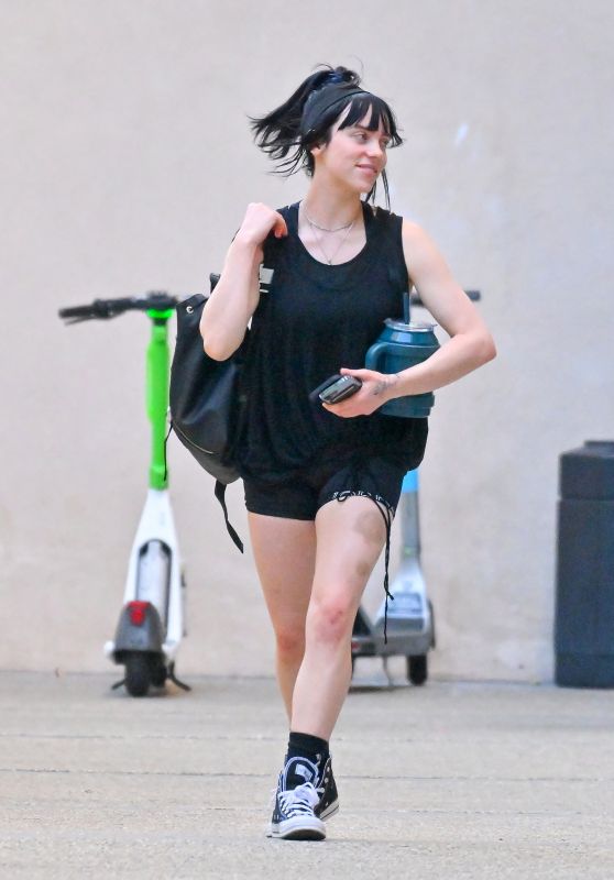 Billie Eilish in Workout Outfit in Studio City 10/24/2022 • CelebMafia