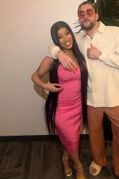 Cardi B Live Stream Video and Photos 10 02 2022   - 21