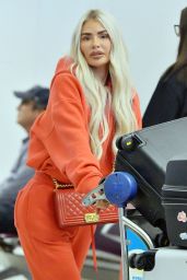 Chloe Sims, Frankie Sims and Demi Sims - Arrive at LAX Airport in Los Angeles 10/28/2022