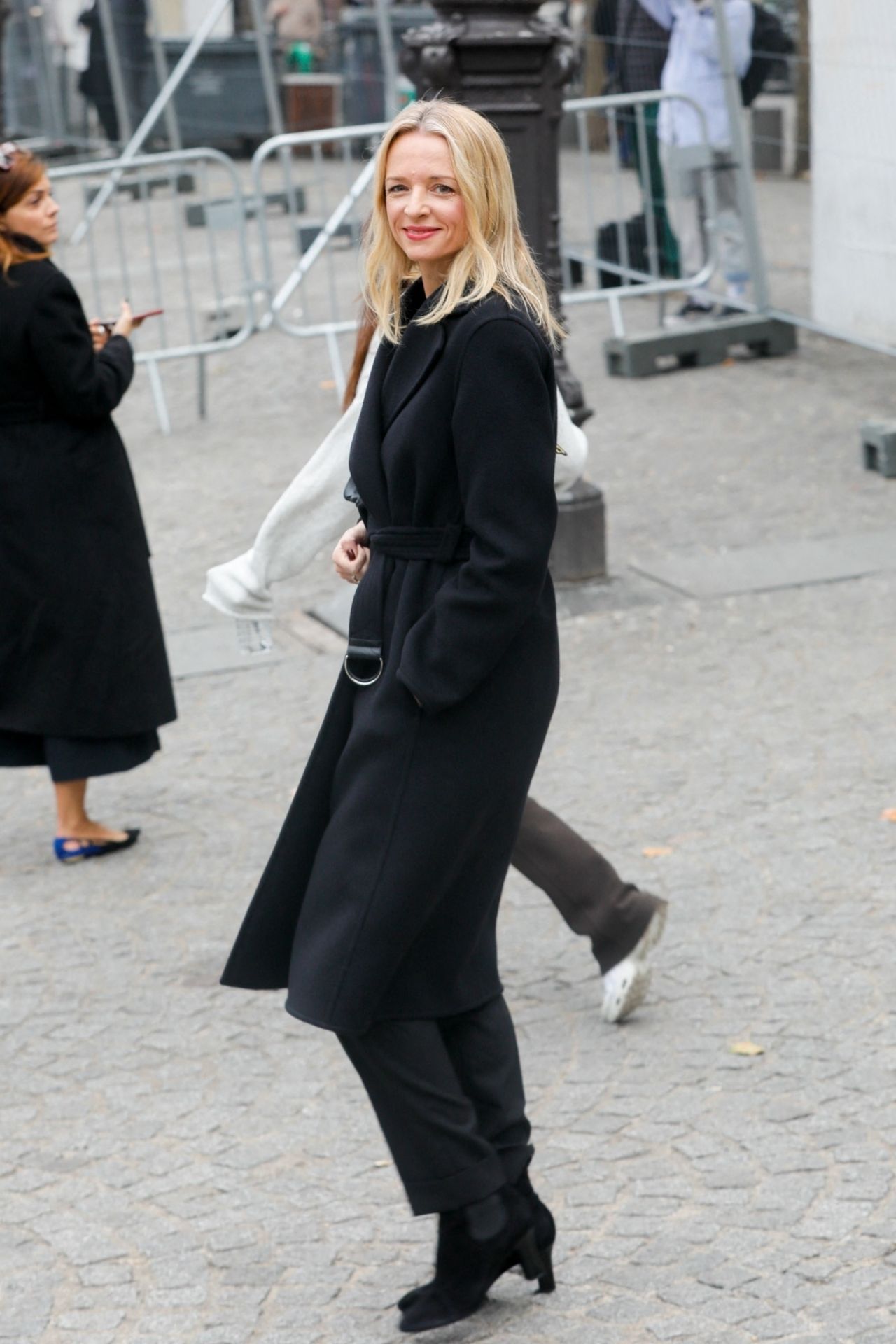 Delphine Arnault Style, Clothes, Outfits and Fashion • CelebMafia