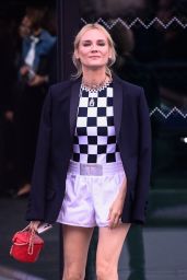 Diane Kruger - Arrives at the Chanel Fashion Show in Paris 10/04/2022