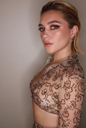 Florence Pugh   Valentino Dinner Portraits October 2022   - 98