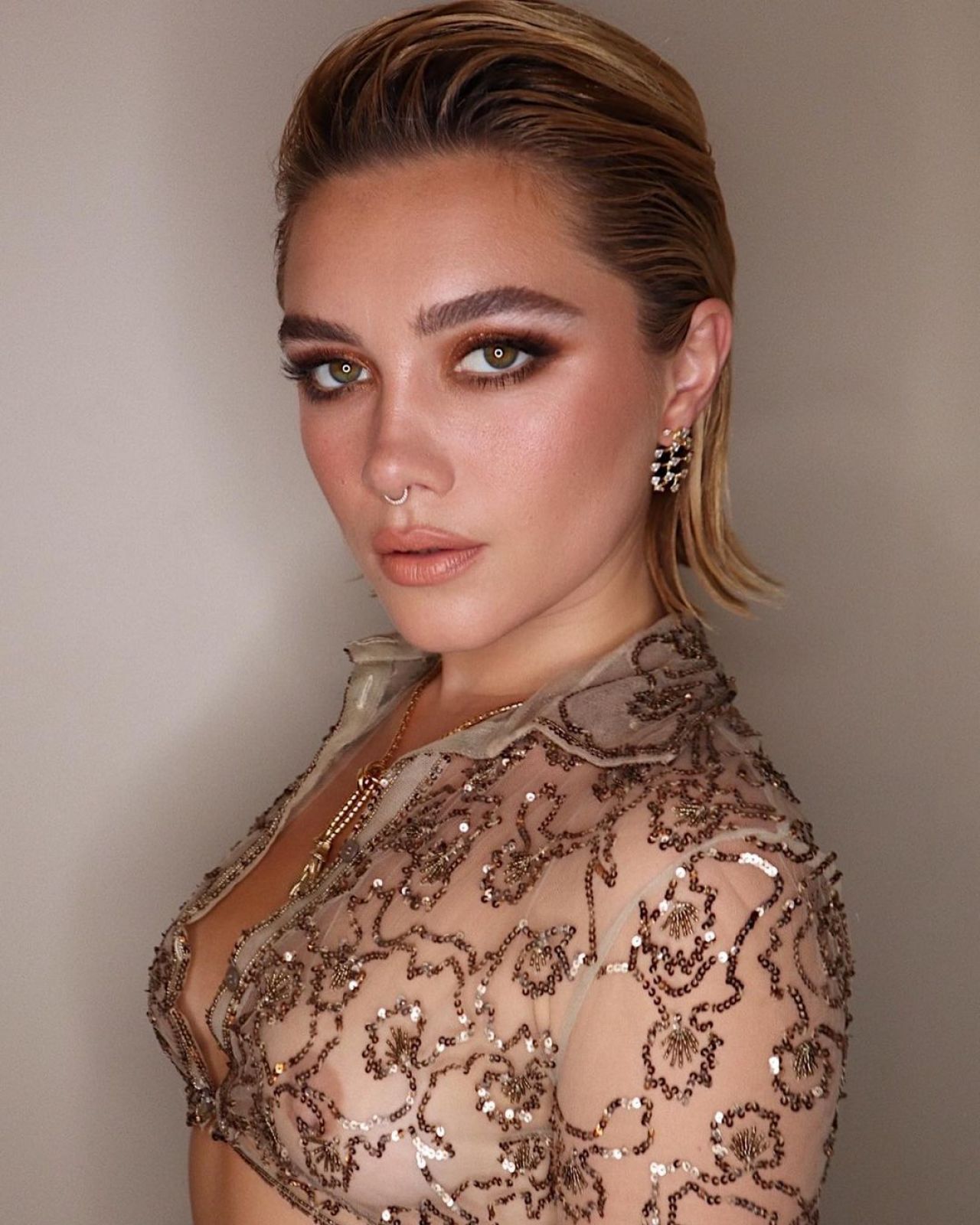 Florence Pugh - Valentino Dinner Portraits October 2022 • CelebMafia