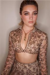 Florence Pugh   Valentino Dinner Portraits October 2022   - 25