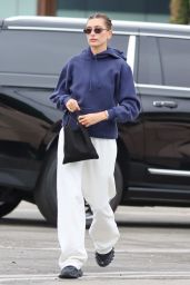 Hailey Rhode Bieber in Comfy Outfit   West Hollywood 10 11 2022   - 61