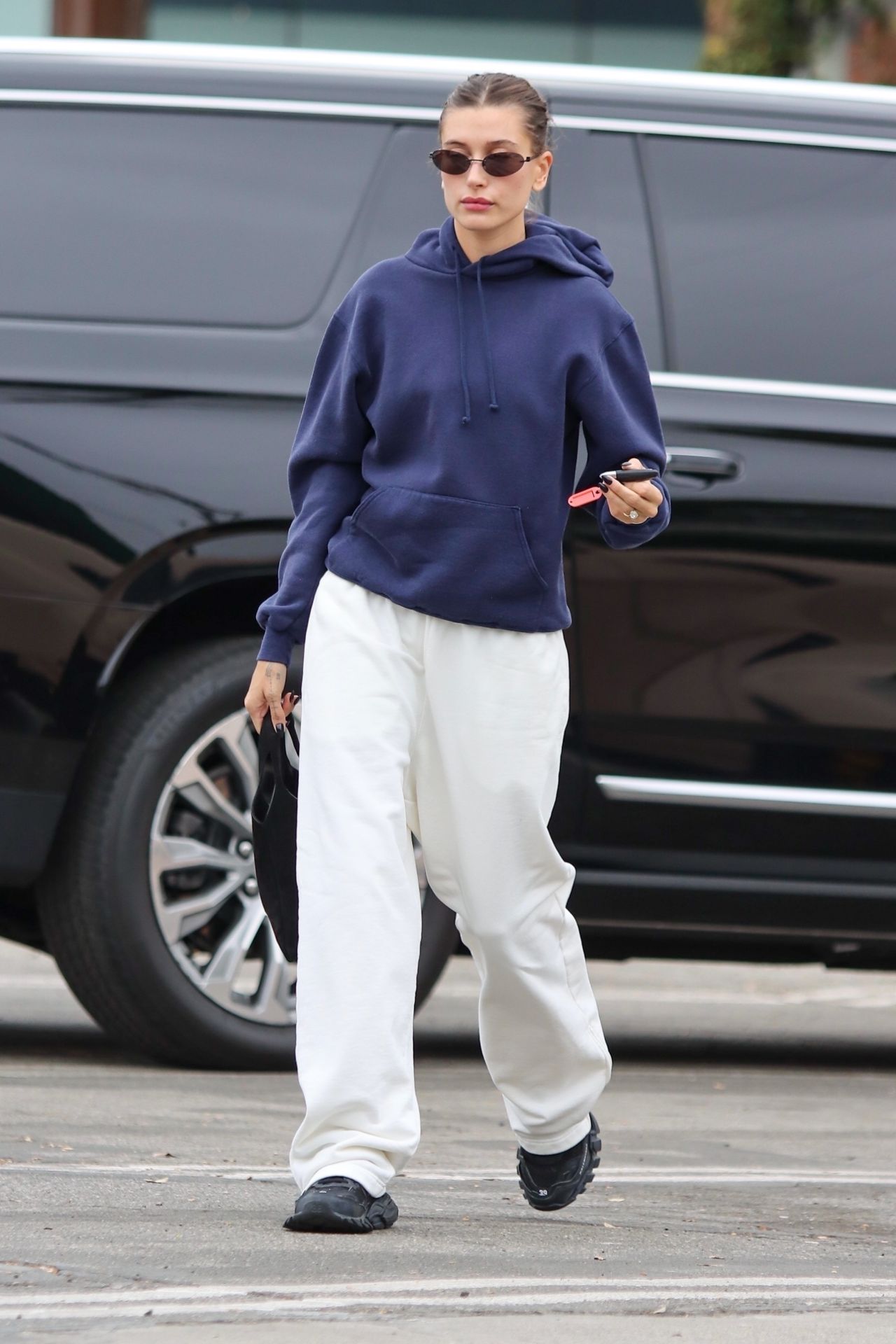 Hailey Rhode Bieber in Comfy Outfit - West Hollywood 10/11/2022 ...