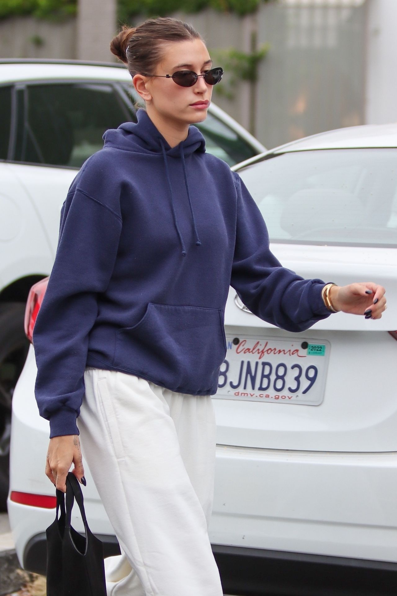 Hailey Rhode Bieber in Comfy Outfit - West Hollywood 10/11/2022 ...