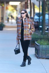 Irina Shayk Street Style   New York 10 27 2022   - 32