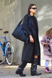 Irina Shayk Wears All Black Ensemble in New York 10 29 2022   - 4