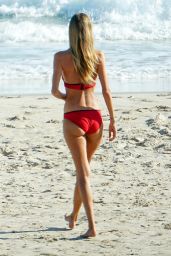 Isabel Lucas at a Beach in Byron Bay 09/23/2022