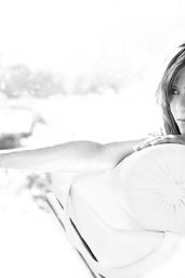 Jennifer Aniston - Photo Shoot 2004 (ML)