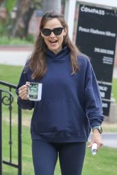 Jennifer Garner - Morning Walk in Brentwood 10/10/2022