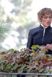 Jennifer Lopez - "Atlas" Filming Set in Los Angeles 10/11/2022