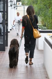 Jordana Brewster   Out in Pacific Palisades 10 12 2022   - 43