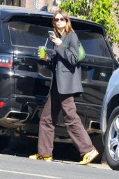 Kaia Gerber   Juice Run in Los Angeles 10 24 2022   - 95