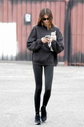 Kaia Gerber   Leaving a Gym in LA 10 13 2022   - 68