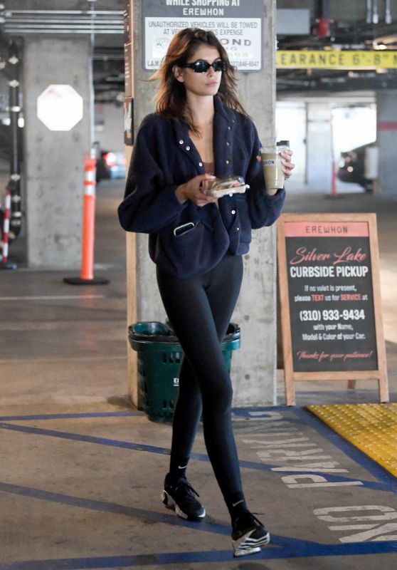 Kaia Gerber - Out in Los Angeles 09/29/2022