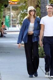 Kaia Gerber Out in Los Angeles 10/25/2022