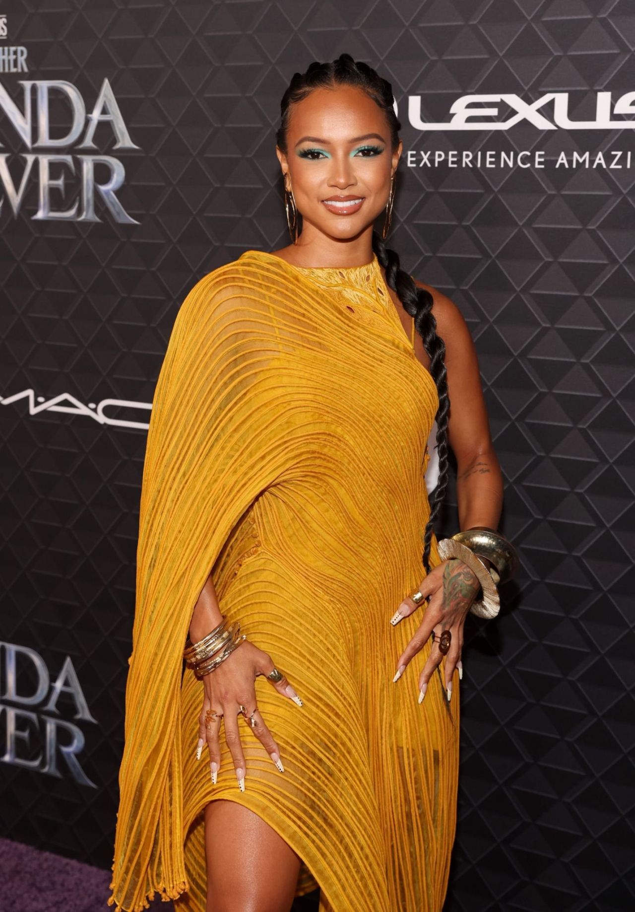 karrueche-tran-black-panther-2-wakanda-forever-premiere-in-los-angeles-10-26-2022-6.jpg