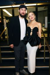 Kate Hudson - "Glass Onion: A Knives Out Mystery" Drinks Reception in London 10/17/2022