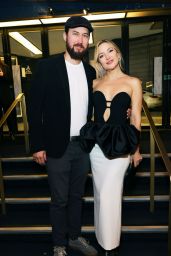 Kate Hudson    Glass Onion  A Knives Out Mystery  Drinks Reception in London 10 17 2022   - 37