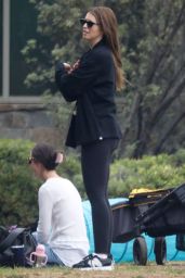 Katherine Schwarzenegger at a Local Park in the Pacific Palisades 10/12/2022