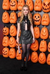 Kathryn Newton - "Halloween Ends" Premiere in Hollywood 10/11/2022