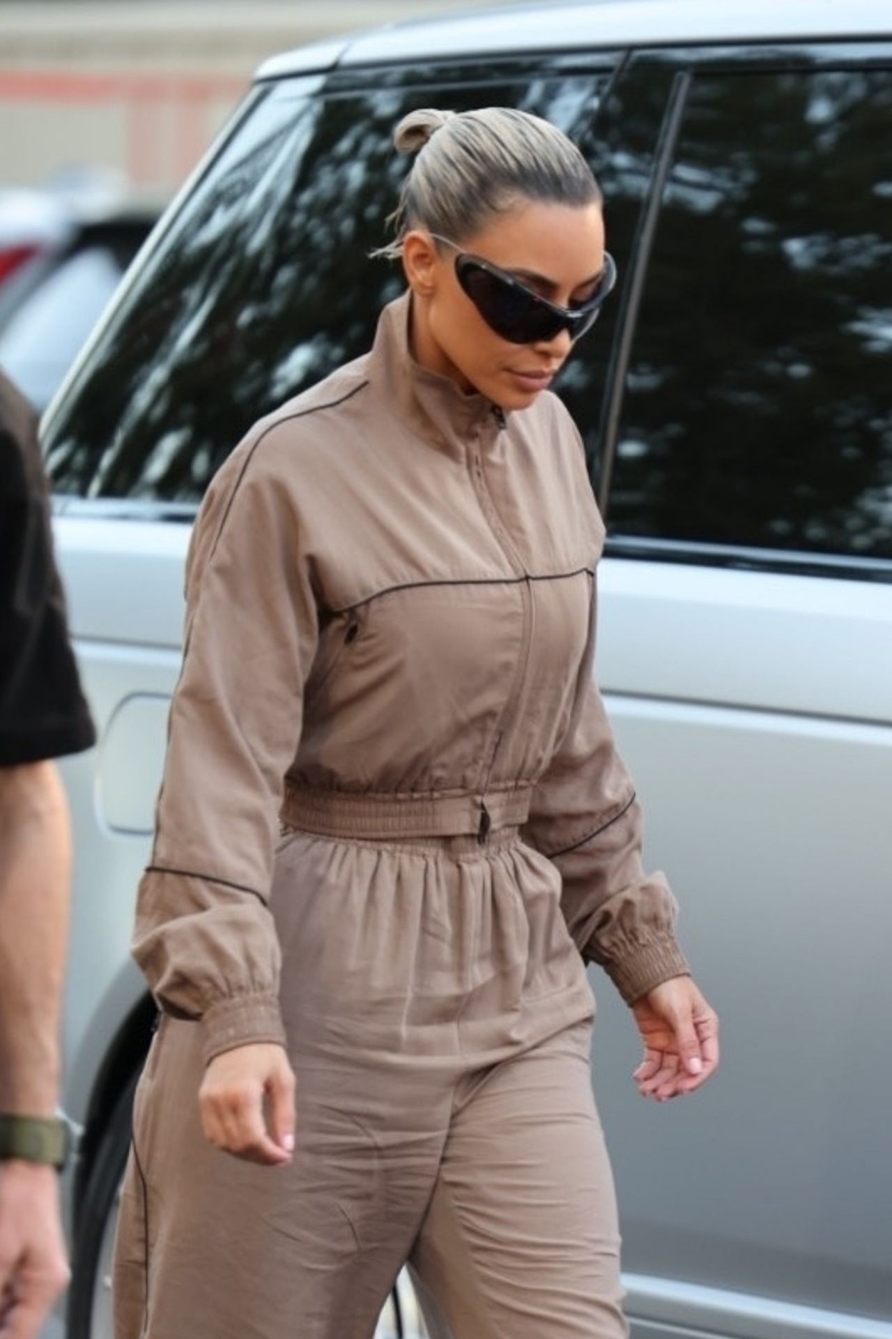 Kim Kardashian - Out In Los Angeles 09/30/2022 • CelebMafia