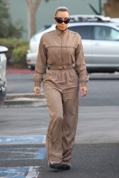 Kim Kardashian - Out in Los Angeles 09/30/2022