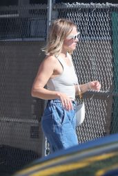 Kristen Bell - Out in Los Angeles 09/30/2022
