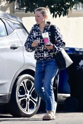 Kristen Bell - Out in Los Angeles 10/27/2022