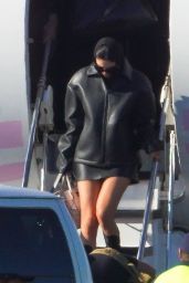 Kylie Jenner - Arrives at LAX in LA 10/03/2022