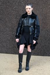 Maisie Williams   Givenchy Fashion Show in Paris 10 02 2022   - 23