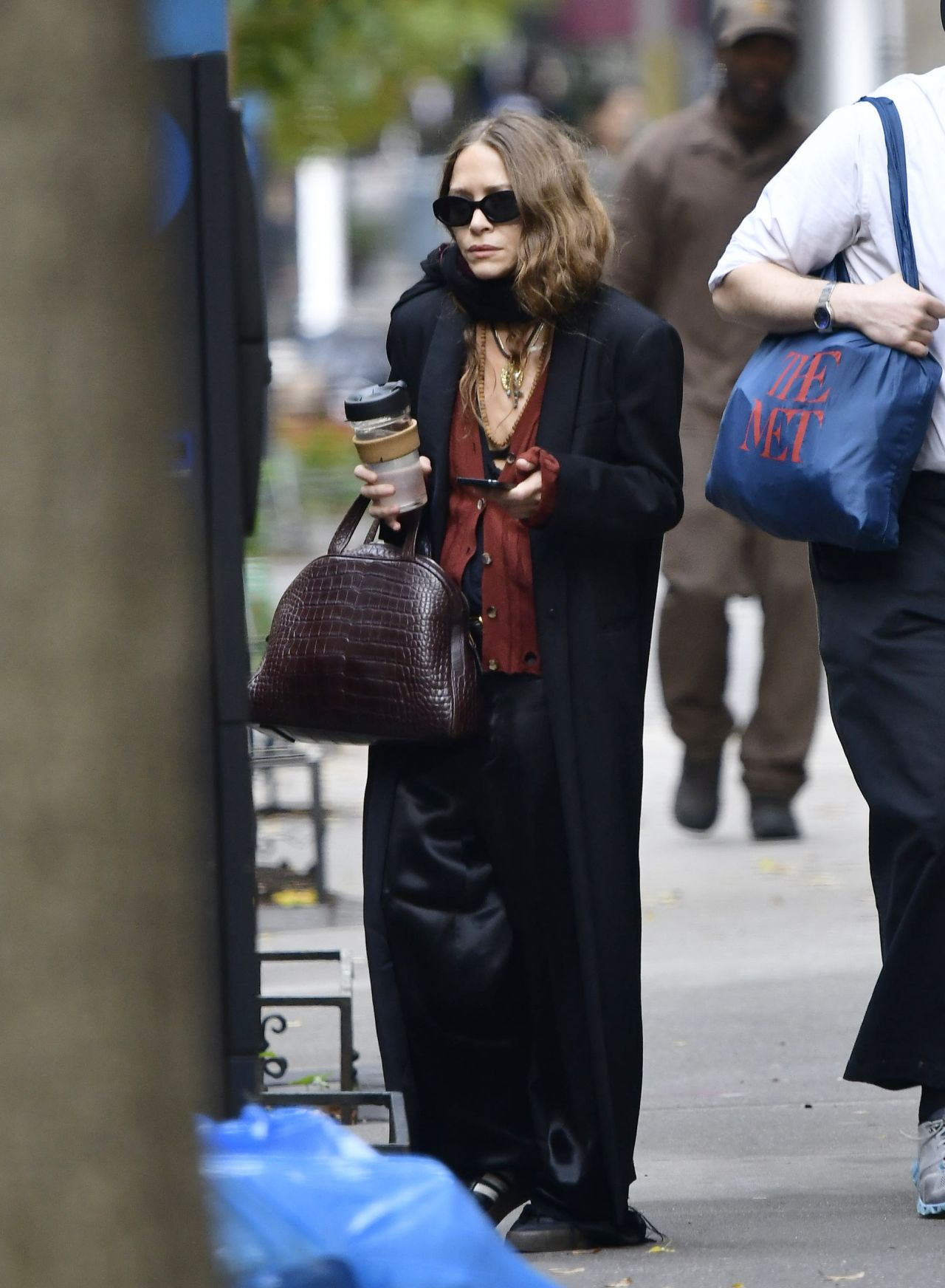 Mary-Kate Olsen - Out in New York 10/17/2022 • CelebMafia