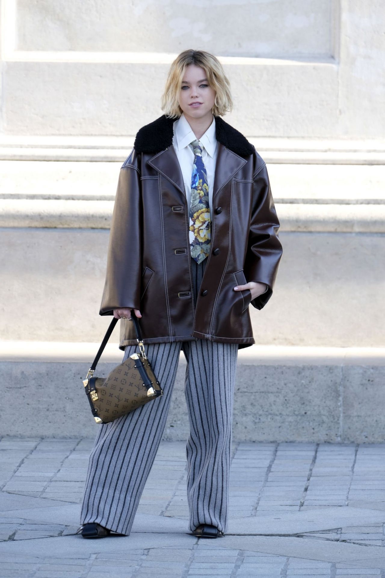 Milly Alcock Milly-alcock-louis-vuitton-show-in-paris-10-04-2022-8