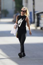 Olivia Wilde in Workout Outfit in Los Angeles 10/05/2022