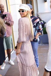 Paris Hilton at Maje Store at the Grove in LA 10 12 2022   - 10