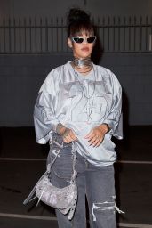 Rihanna   Westlake Recording Studios in Hollywood 10 08 2022   - 54