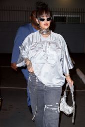 Rihanna   Westlake Recording Studios in Hollywood 10 08 2022   - 84