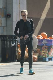 Robin Wright - Grocery Shopping in Los Angeles 10/26/2022