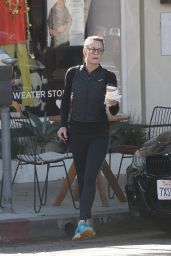 Robin Wright - Grocery Shopping in Los Angeles 10/26/2022