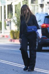 Sofia Vergara in a Black Outfit With a Blue Chanel Handbag - Shopping in Century City 10/26/2022