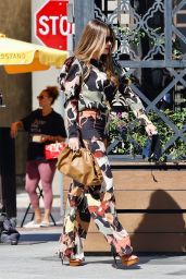 Sofia Vergara in a Horse-Print Suit and Brown Platform Heels - Los Angeles 10/08/2022