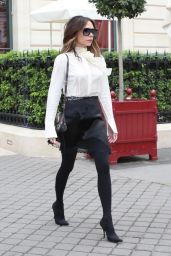 Victoria Beckham - Out in Paris 10/01/2022