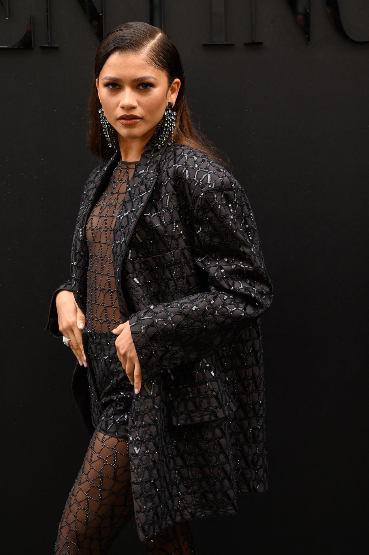 Zendaya – Valentino Fashion Show in Paris 10/02/2022 • CelebMafia